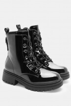 Black-Patent