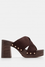 Кафяво Тъмно