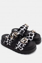 Alb+Negru
