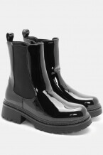 Black-Patent