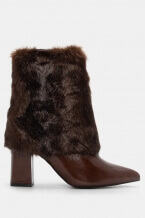 Кафяво Тъмно