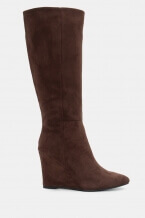 Кафяво Тъмно